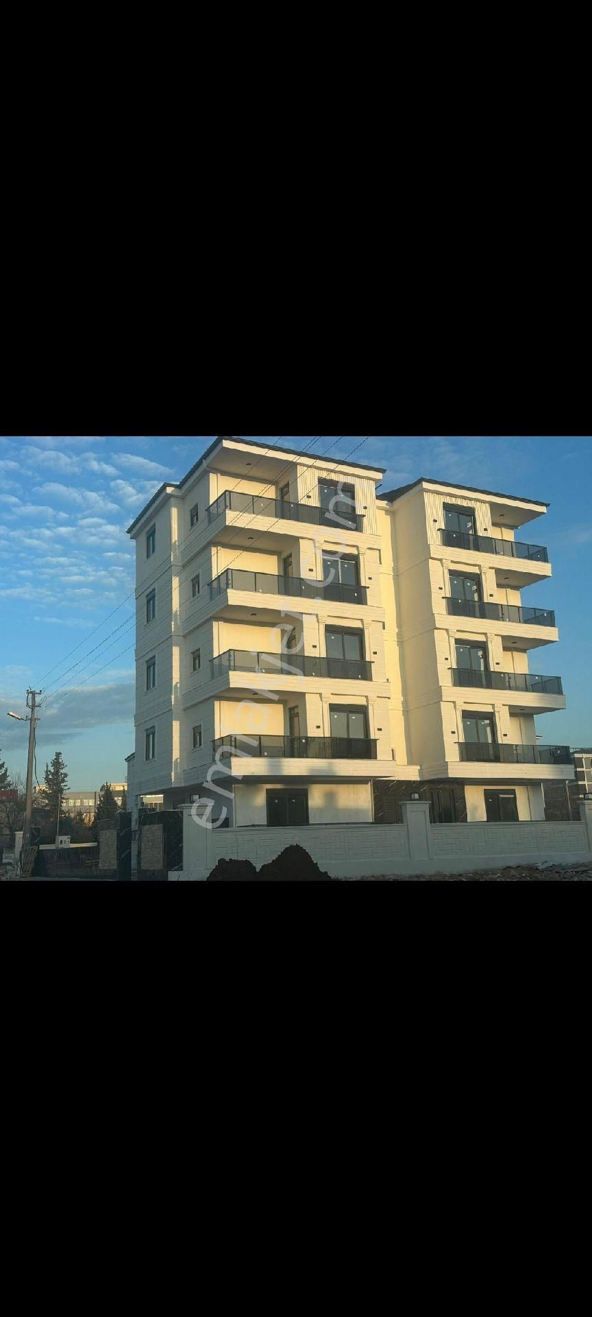 V. Şelale Mah 2+1 Sıfır Katta Acil Satılık