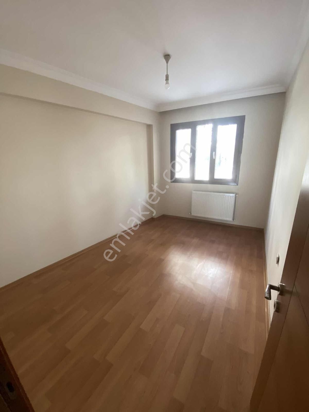 Buca Dokuzçeşmelerde Kiralık 2+1 Doğalgazlı Balkonlu Ev - Görsel 13