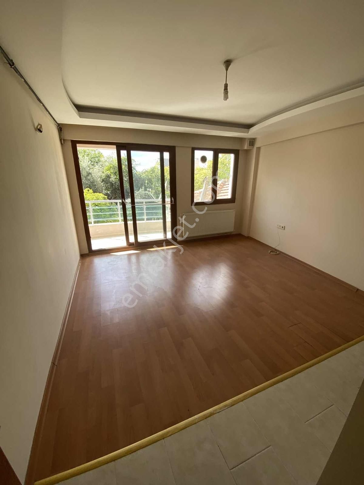 Buca Dokuzçeşmelerde Kiralık 2+1 Doğalgazlı Balkonlu Ev - Görsel 11