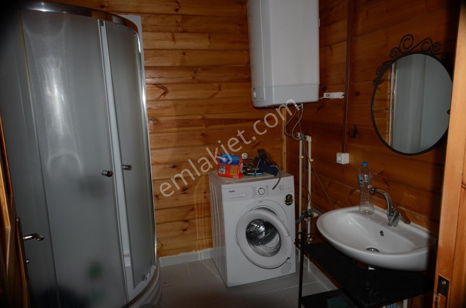 Muhteşem Mimarisi İle İmarlı İskanlı Satılık 4+1 Ahşap Kütük Ev - Görsel 18