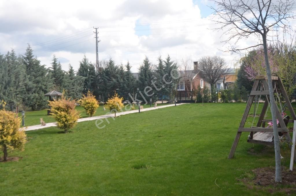 Muhteşem Mimarisi İle İmarlı İskanlı Satılık 4+1 Ahşap Kütük Ev - Görsel 19