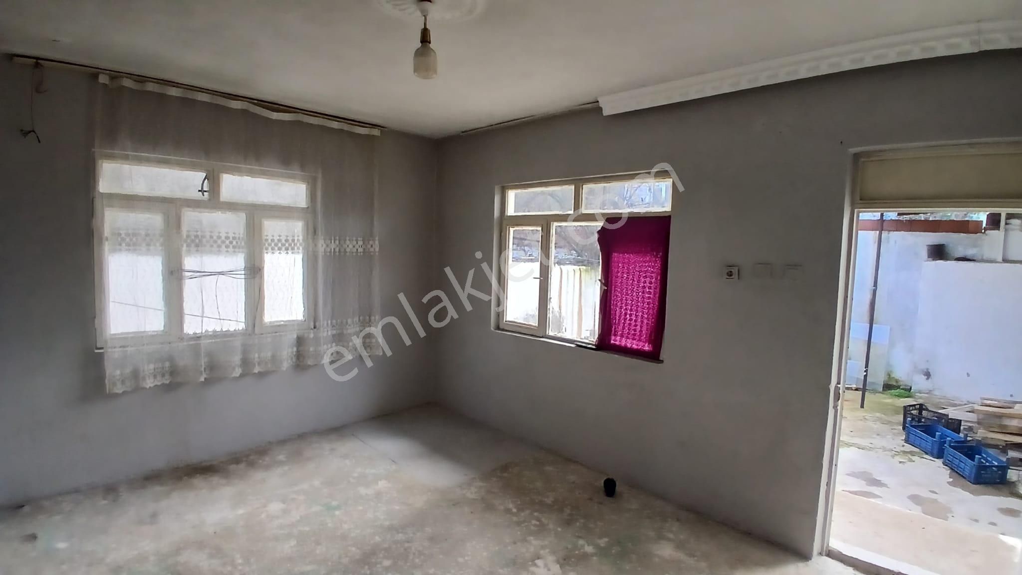 İncirliova Kurtuluş'ta Geniş Teraslı, Doğa Manzaralı Müstakil Ev - Görsel 30