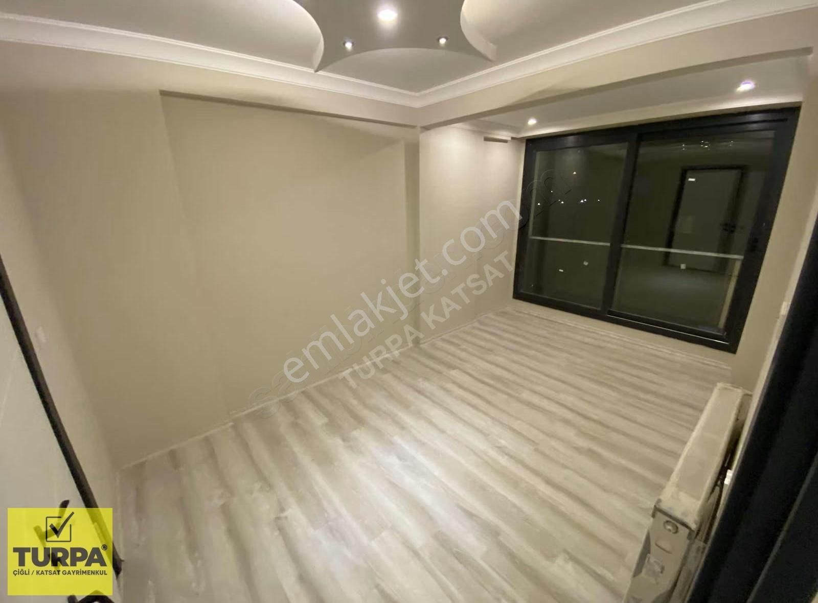 Çiğli Esentepe 2+1 90m² Kapalı Mutfak Yeni Binada Kiralık Daire - Görsel 14