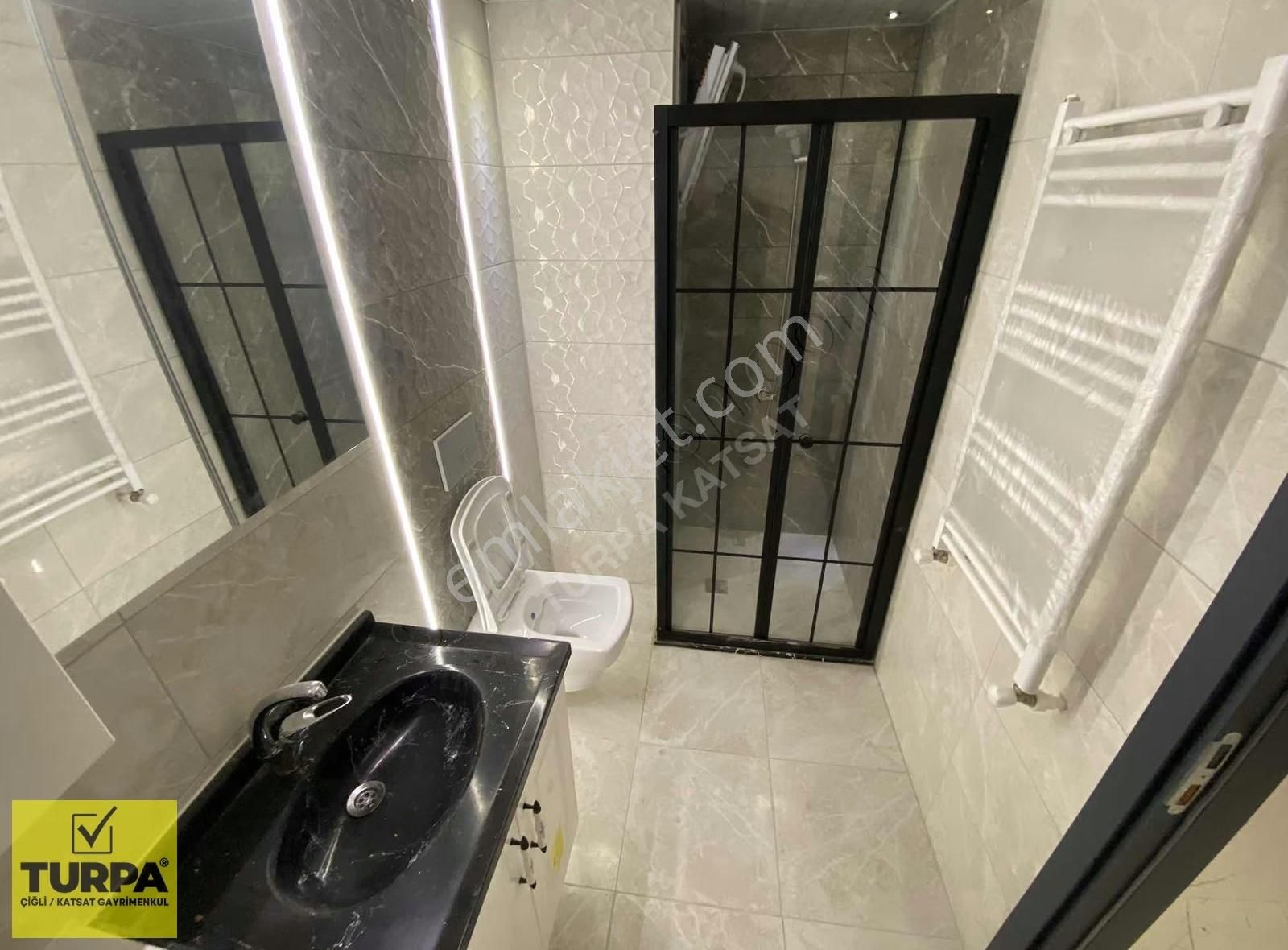 Çiğli Esentepe 2+1 90m² Kapalı Mutfak Yeni Binada Kiralık Daire - Görsel 15