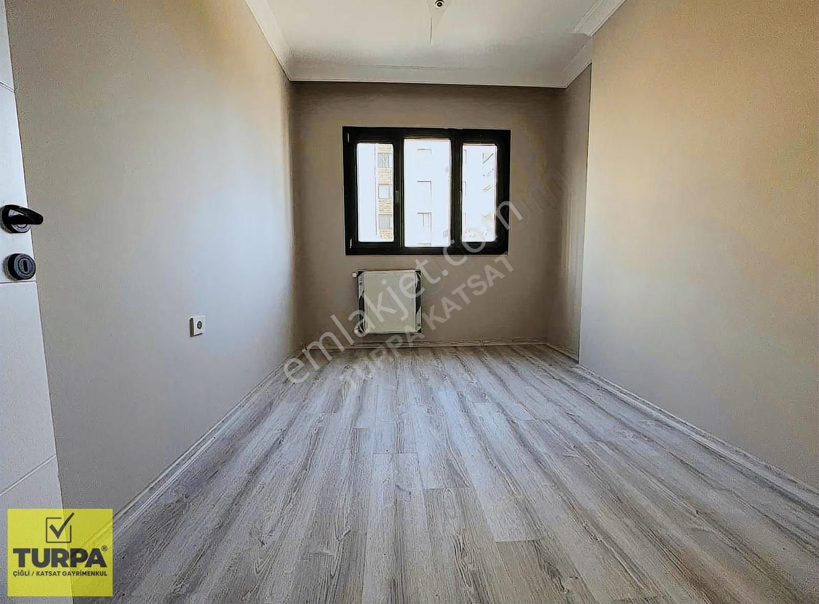 Çiğli Esentepe 2+1 90m² Kapalı Mutfak Yeni Binada Kiralık Daire - Görsel 19
