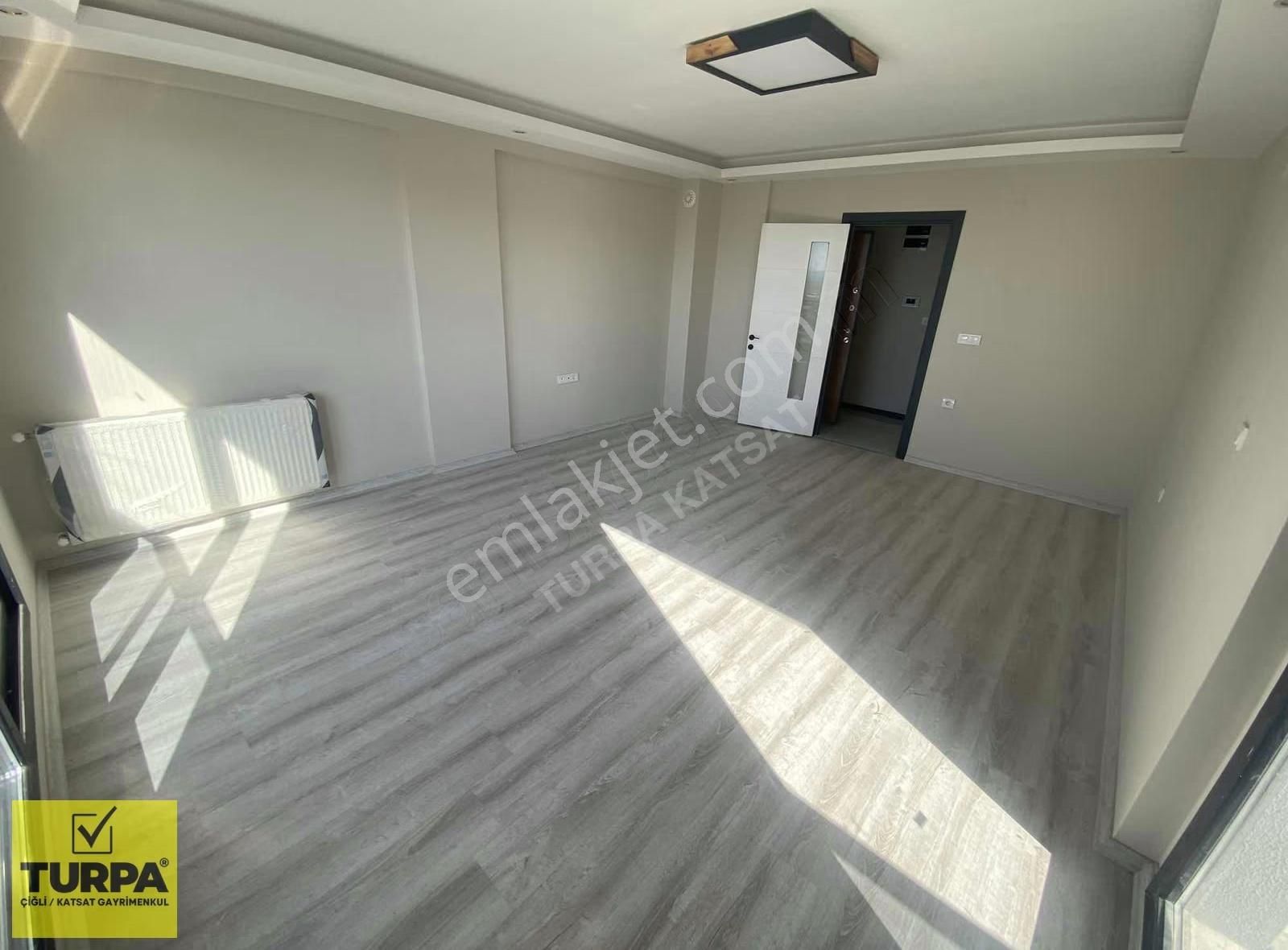 Çiğli Esentepe 2+1 90m² Kapalı Mutfak Yeni Binada Kiralık Daire - Görsel 3