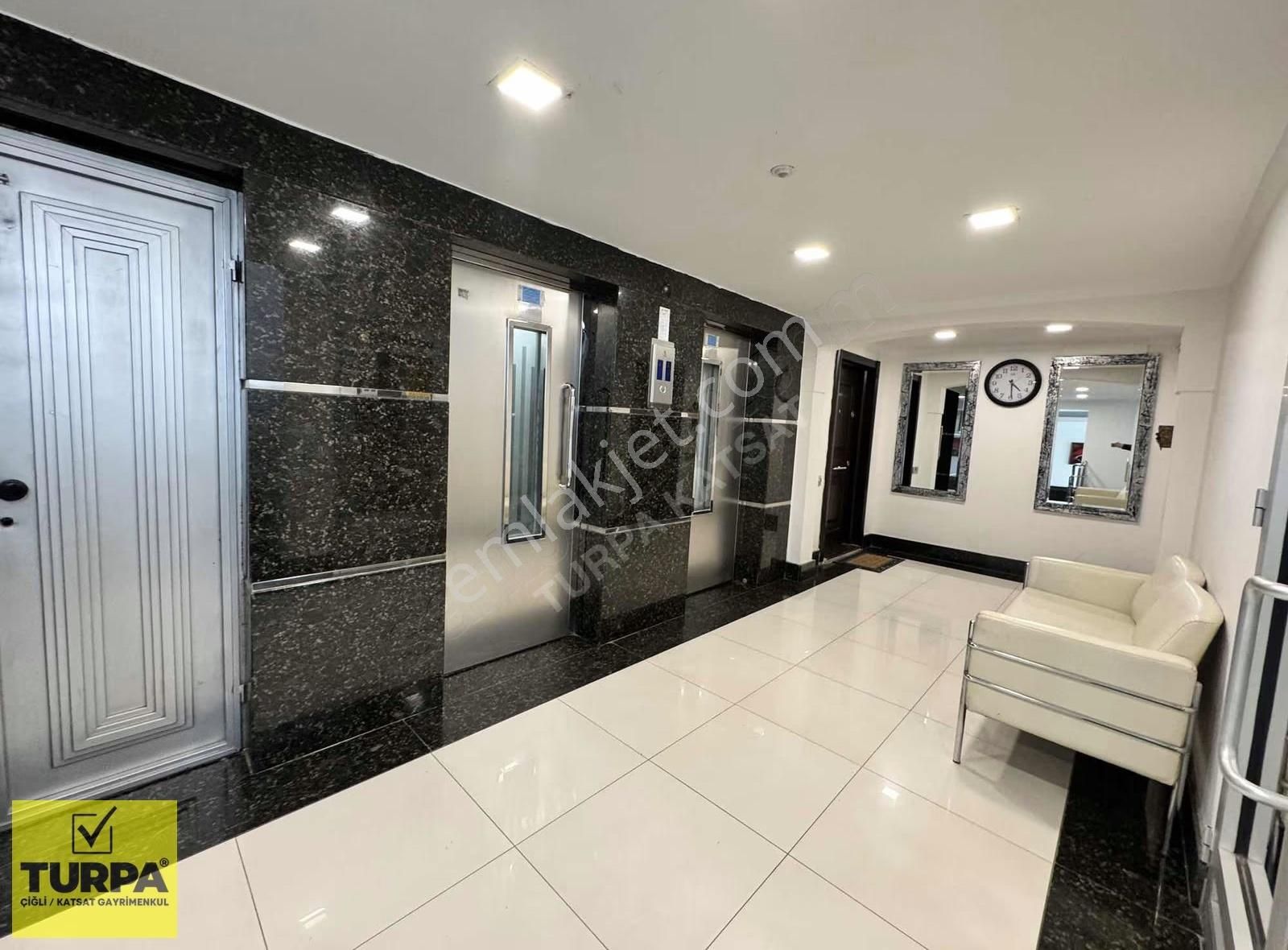 Pamukkale'de Deniz Manzaralı, Tadilatlı 4+1 Lüks Daire - Görsel 18