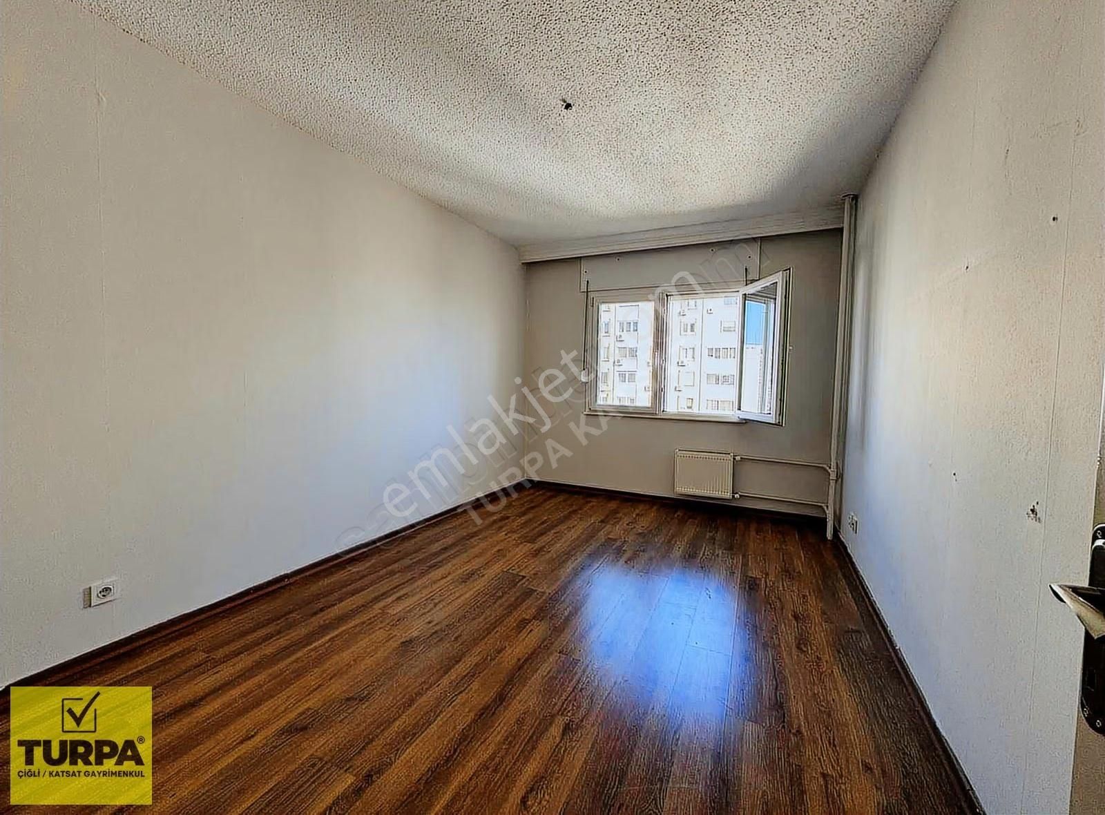 Pamukkale'de Deniz Manzaralı, Tadilatlı 4+1 Lüks Daire - Görsel 4