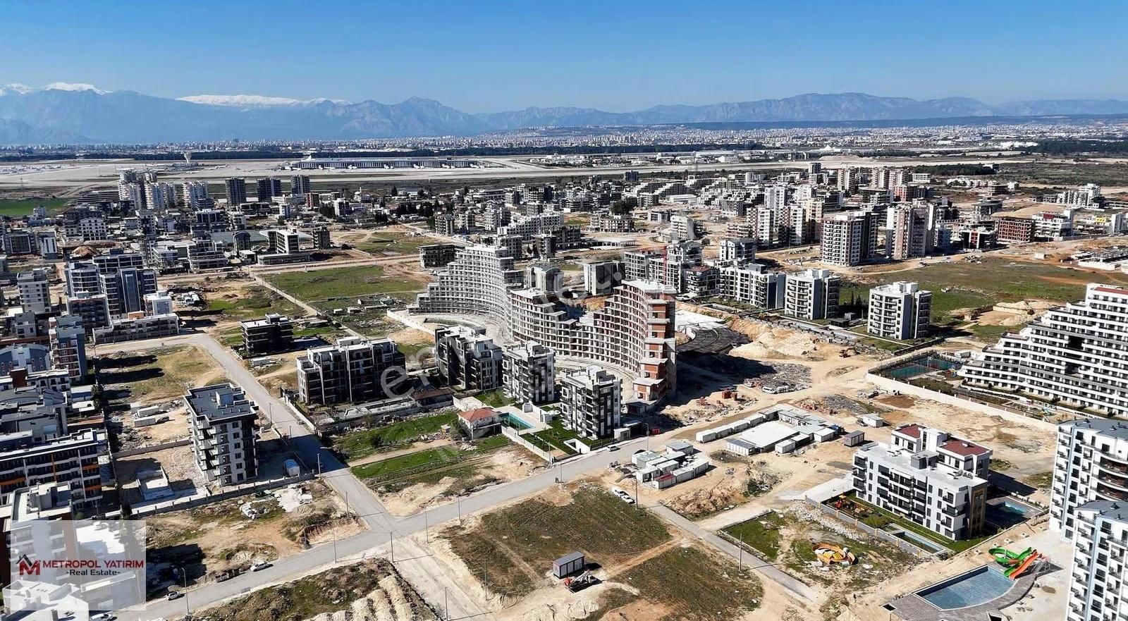 Lüks Konsept Sitede Kapalı Havuzlu Eşyalı 1+1 - Görsel 5