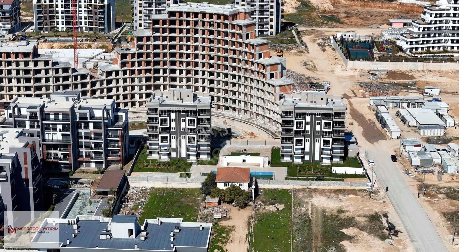 Lüks Konsept Sitede Kapalı Havuzlu Eşyalı 1+1 - Görsel 3
