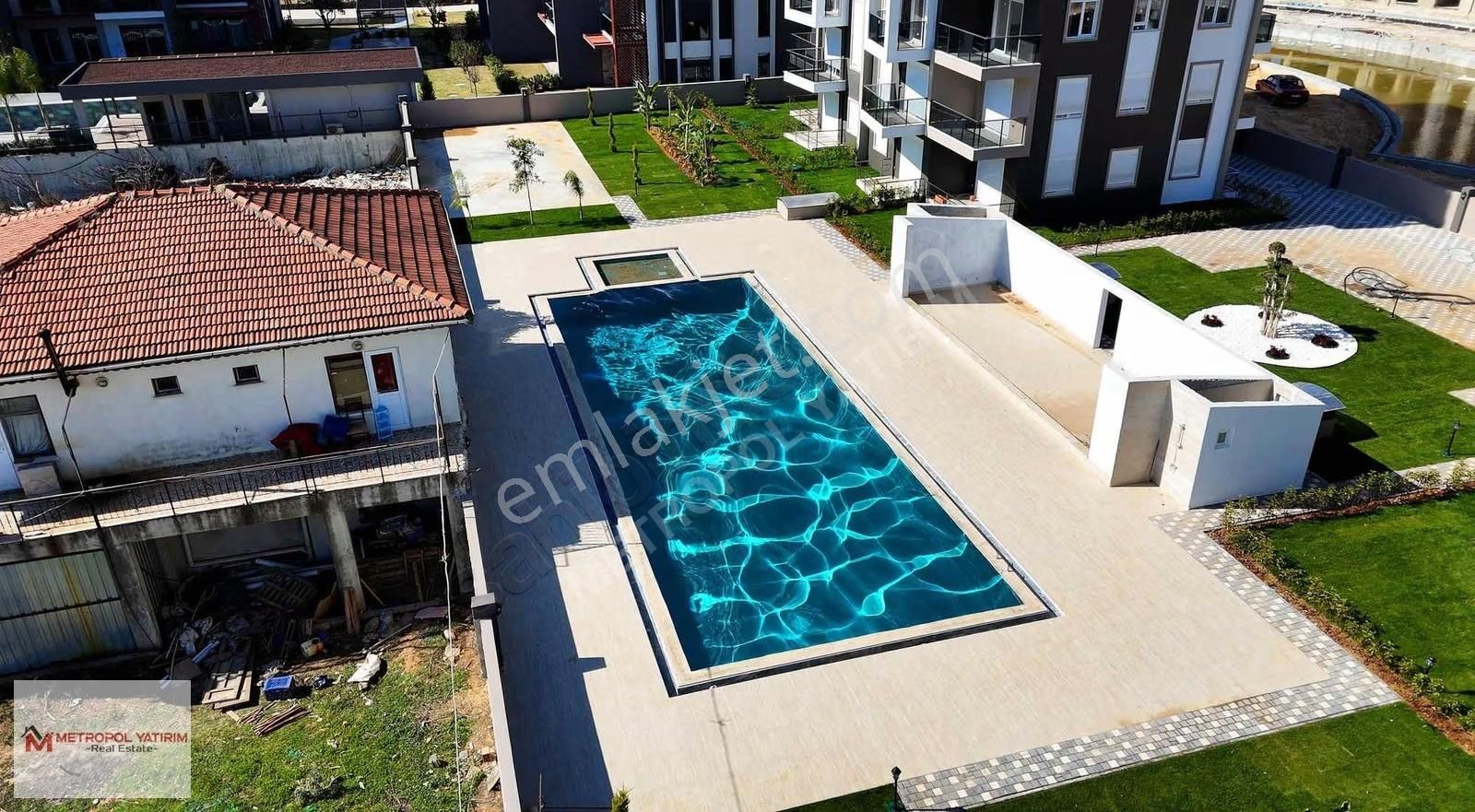 Lüks Konsept Sitede Kapalı Havuzlu Eşyalı 1+1 - Görsel 7