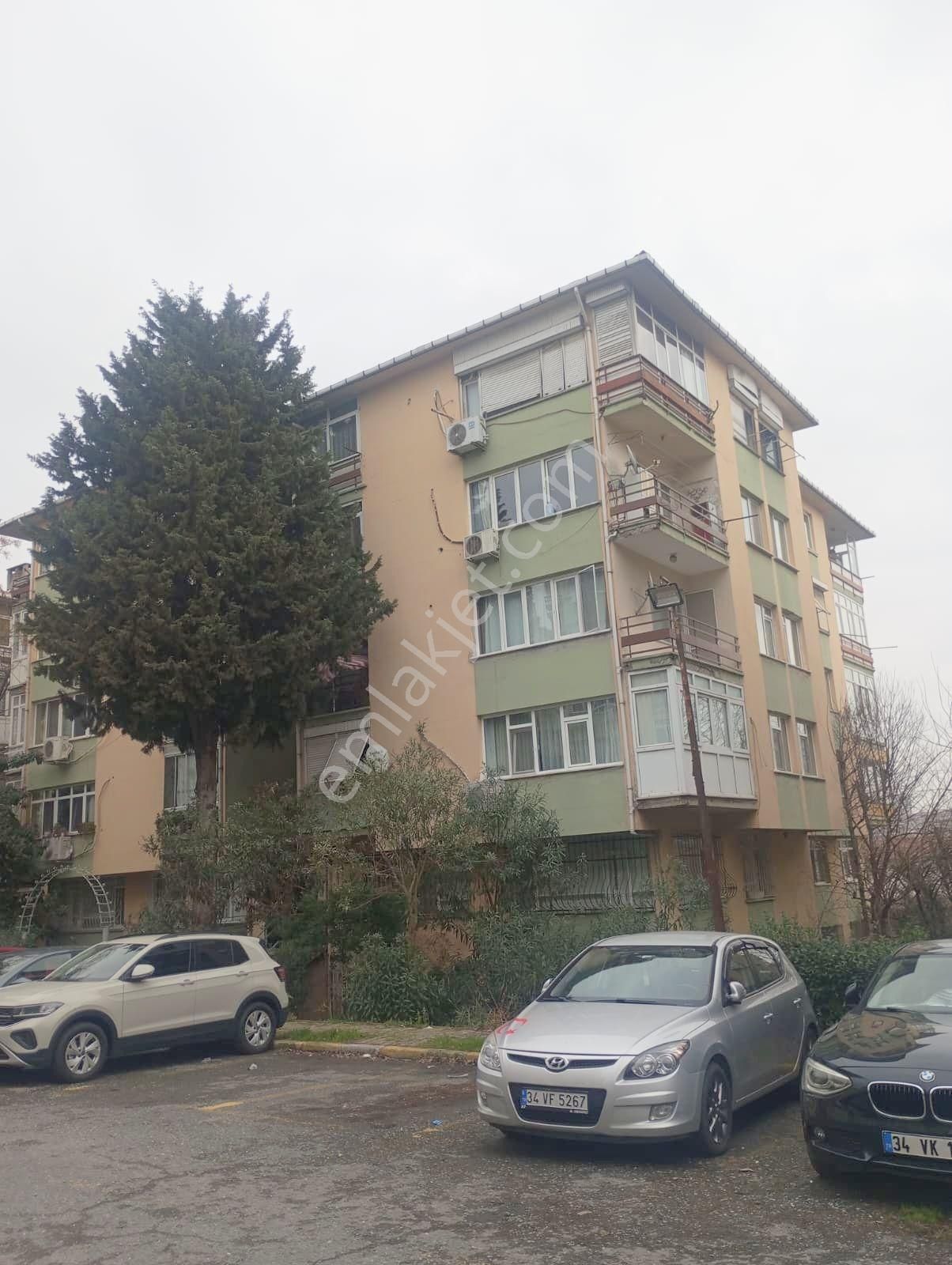 Bakırköy Osmaniyede Günay Sitesinde 3+1 Arakat Satılık Daire - Görsel 5
