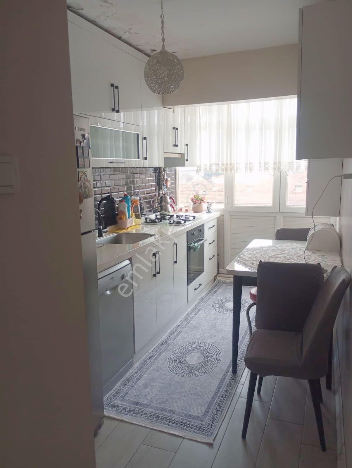 Bakırköy Osmaniyede Günay Sitesinde 3+1 Arakat Satılık Daire - Görsel 21