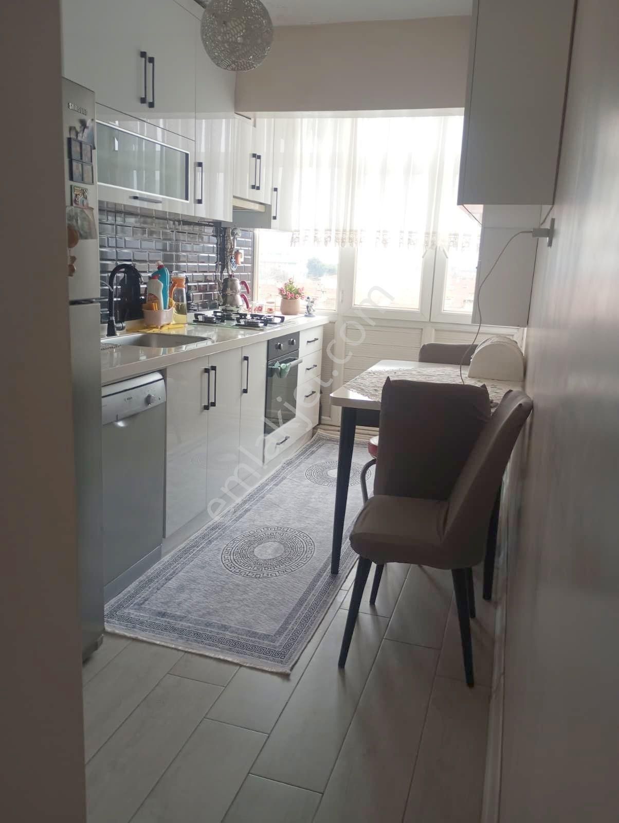 Bakırköy Osmaniyede Günay Sitesinde 3+1 Arakat Satılık Daire - Görsel 20