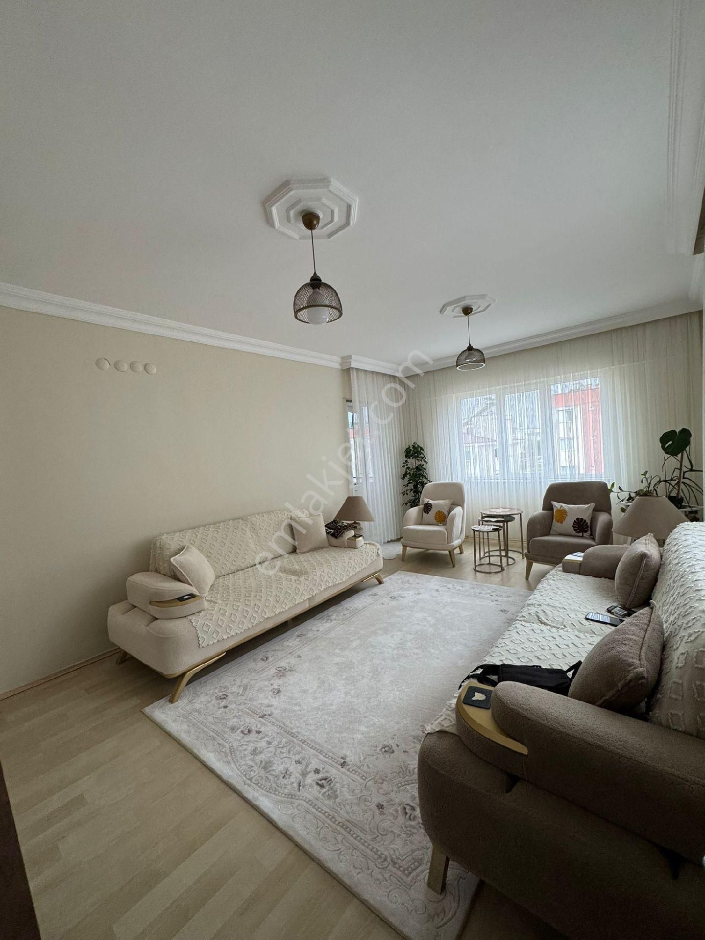 Güney Cephe Ara Kat 3+1 150 M2 - Görsel 2