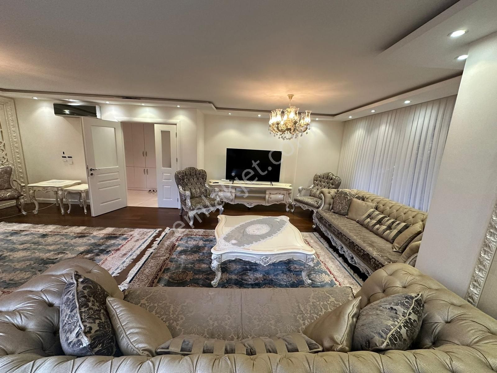 Çiğdem Emlak'tan Florya Şenlikköy'de 3+1 Bahçe Kat Satılık - Görsel 2