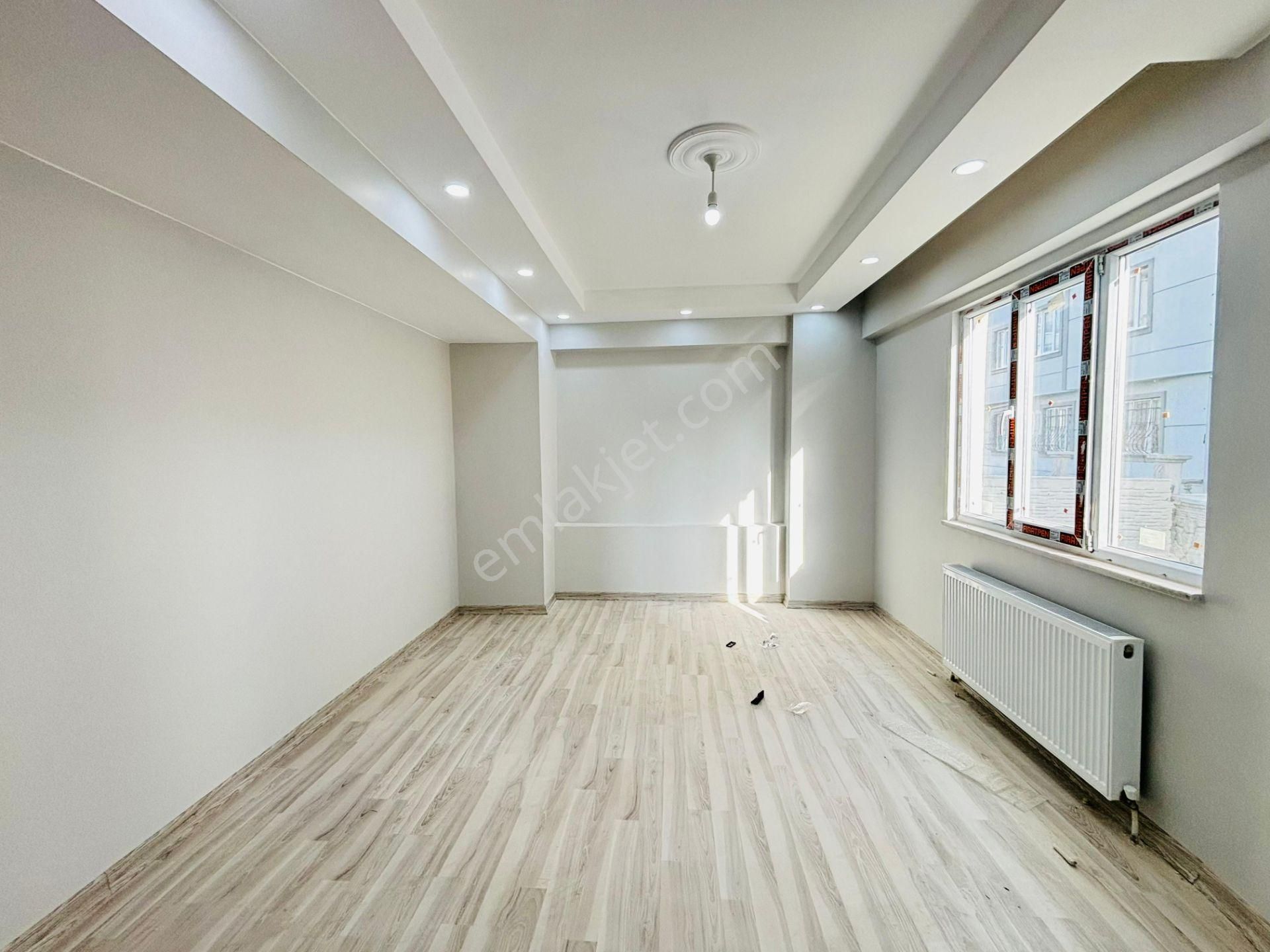 Güven'den Okullara Ve Servis Duraklarına Yakın Sıfır 2+1 Daire