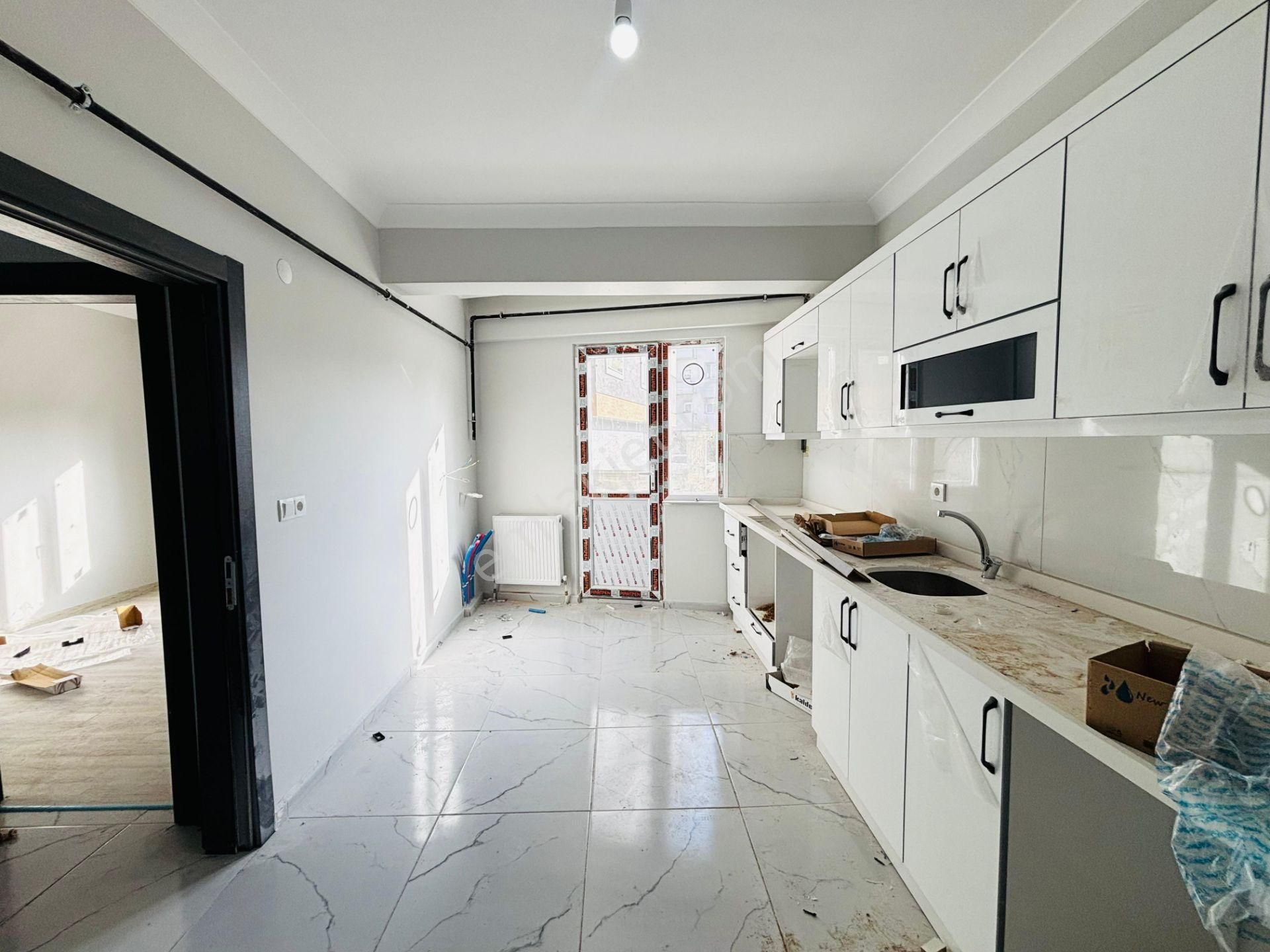 Güven'den Okullara Ve Servis Duraklarına Yakın Sıfır 2+1 Daire - Görsel 8