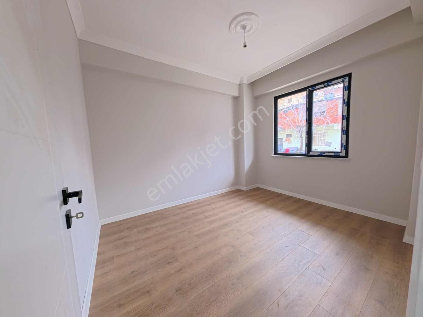 Katta Tek Yüksek Giriş Sıfır Daire 3+1 Şık Tasarım - Görsel 9