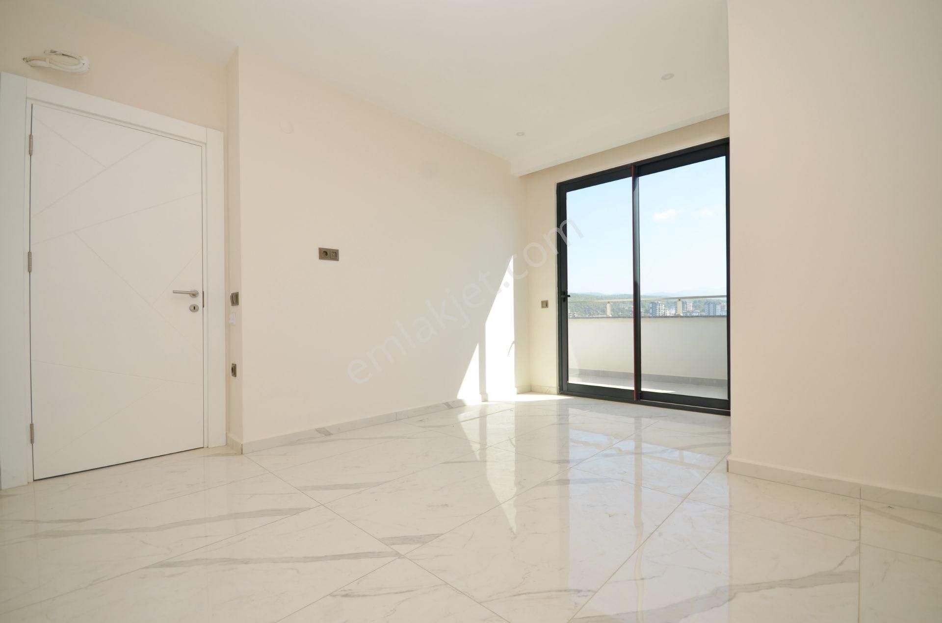Alanya / Avsallar’da Satılık 4+1 Lüks Penthouse - Görsel 11
