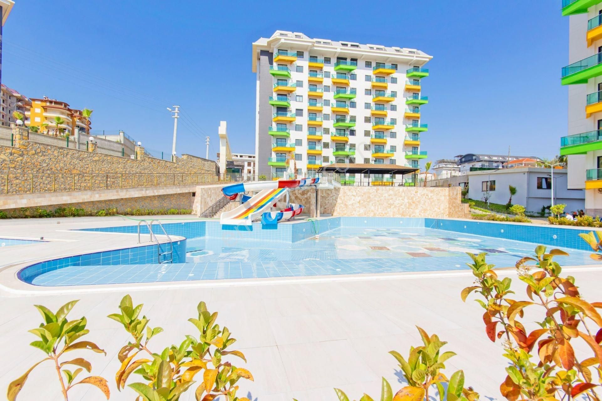 Alanya / Avsallar’da Satılık 4+1 Lüks Penthouse