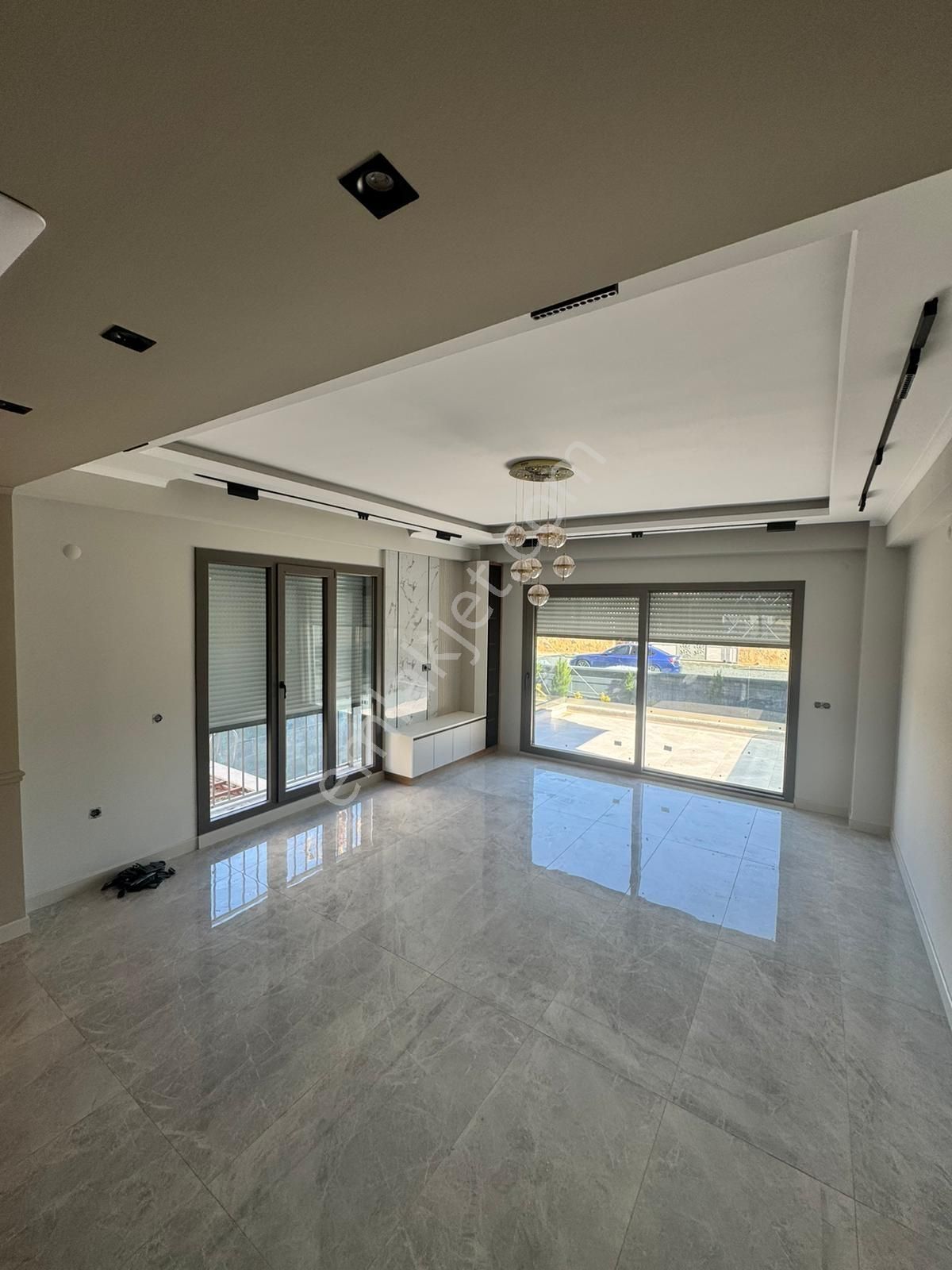 Eu Gayrimenkulden Denize Yakın Havuzlu 4+1 Tek Müstakil Villa - Görsel 25
