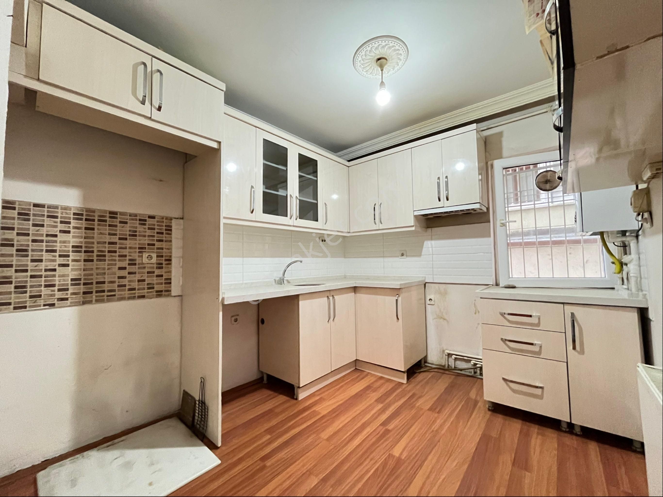 Tekin Emlaktan Etlik Caddesi Üzeri Şehir Hastanesi Ve Antares Yakını Kat Konumlu 2+1 Kiralık !! - Görsel 8