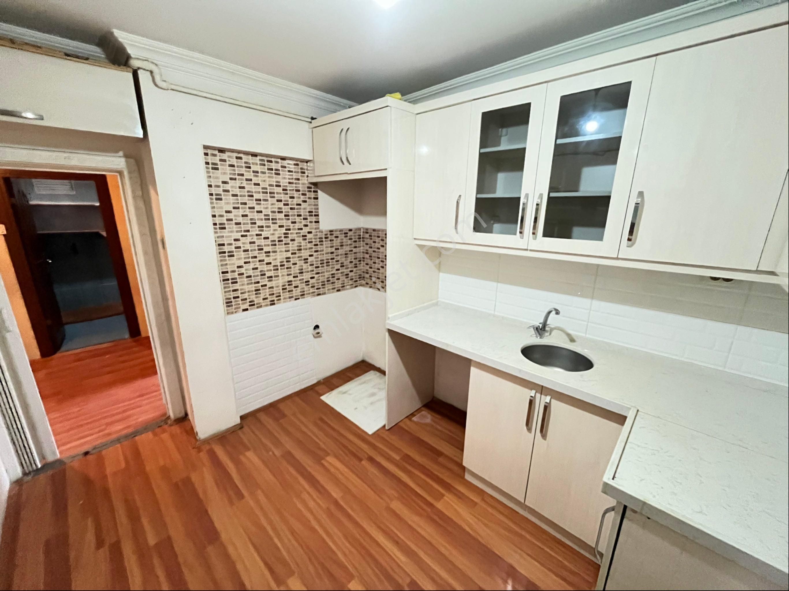 Tekin Emlaktan Etlik Caddesi Üzeri Şehir Hastanesi Ve Antares Yakını Kat Konumlu 2+1 Kiralık !! - Görsel 6