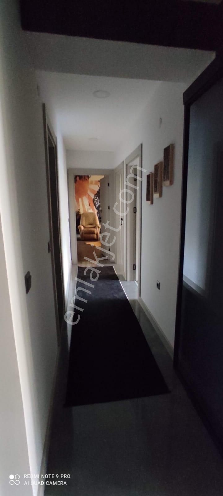 Emlak Buraya /izmir Landor Gaziemir 3+1 Bahçe Katı Kiralık Daire - Görsel 18