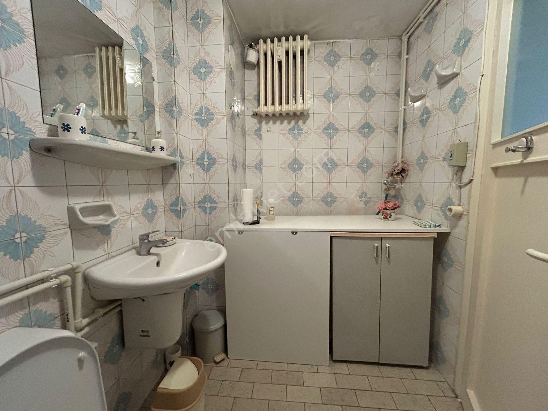 Bostancı'da Cadde Üzerinde Balkonlu Otoparklı 3+1 130 M² Net - Görsel 29