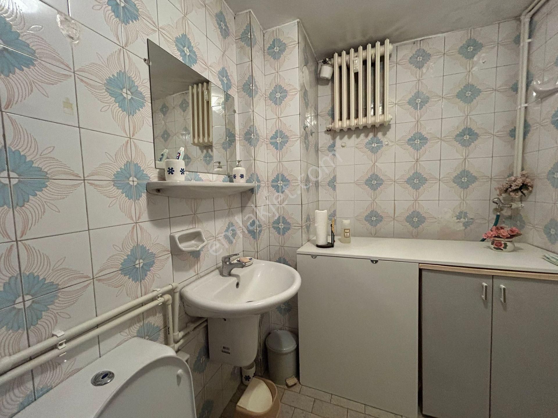 Bostancı'da Cadde Üzerinde Balkonlu Otoparklı 3+1 130 M² Net - Görsel 27