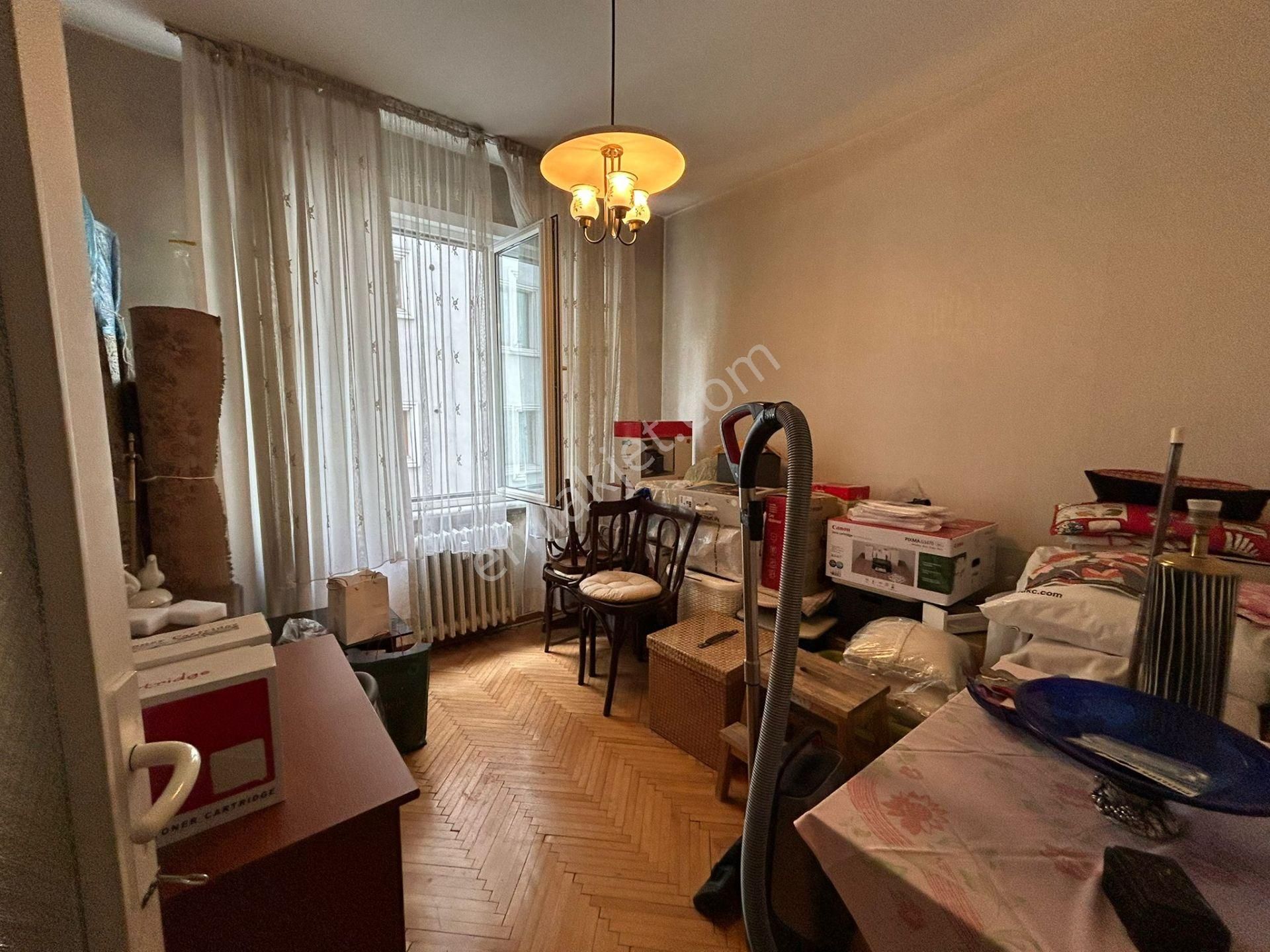 Bostancı'da Cadde Üzerinde Balkonlu Otoparklı 3+1 130 M² Net - Görsel 20