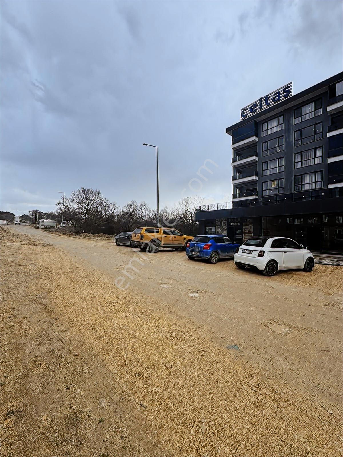 Baytürk Gayrimenkul'den Loca 180'de 2+1 Lüks Kiralık Köşe Daire - Görsel 2