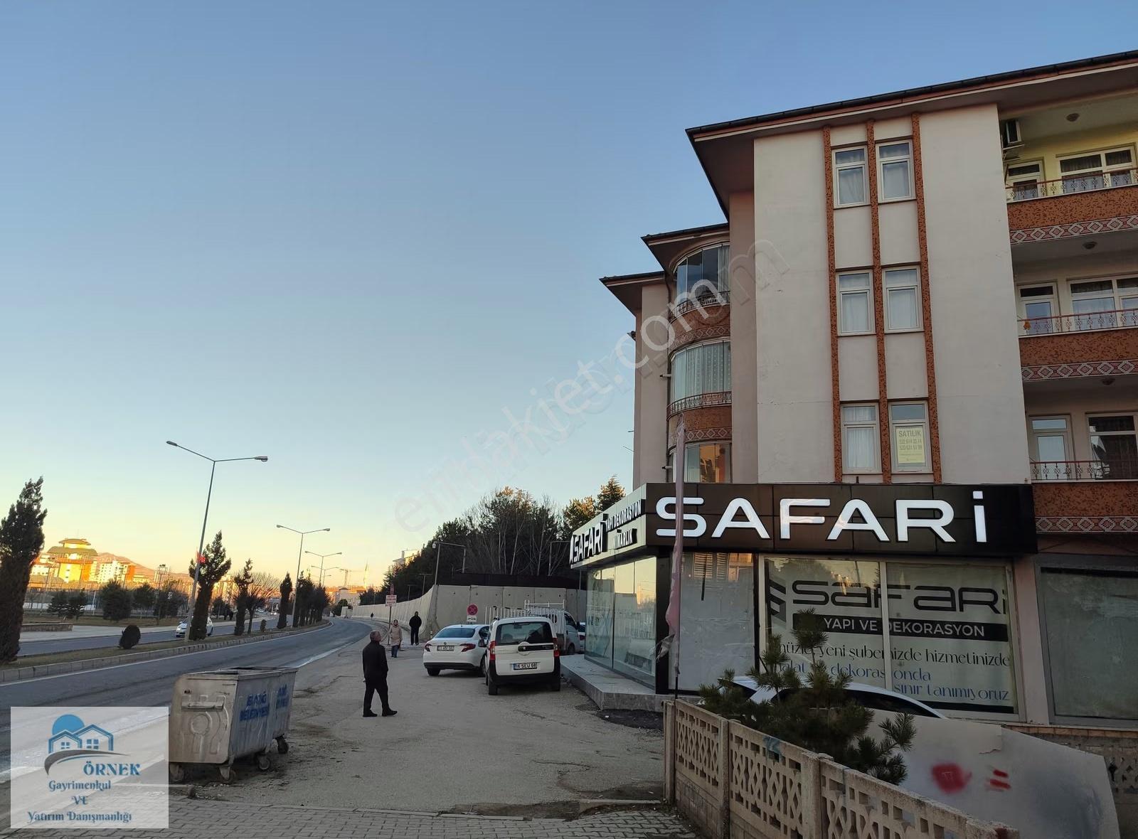 Sürsürü Kültür Park Karşı Bulvar Üstü Satlık 3+1 Çok Uygun Daire - Görsel 31