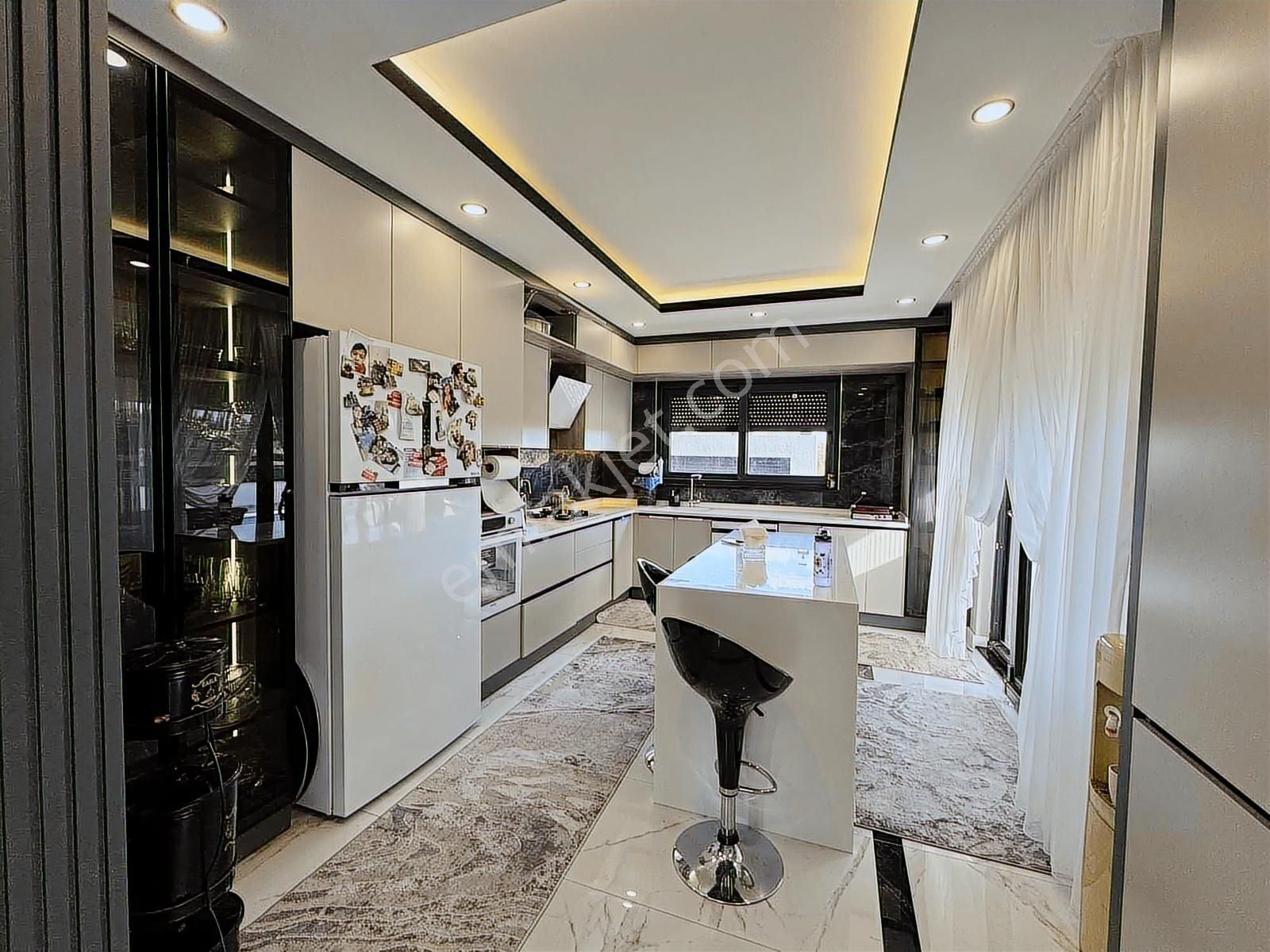 Antalya Döşemealtı Yeniköy' De Satılık 4+1 Müstakıl Villa - Görsel 31