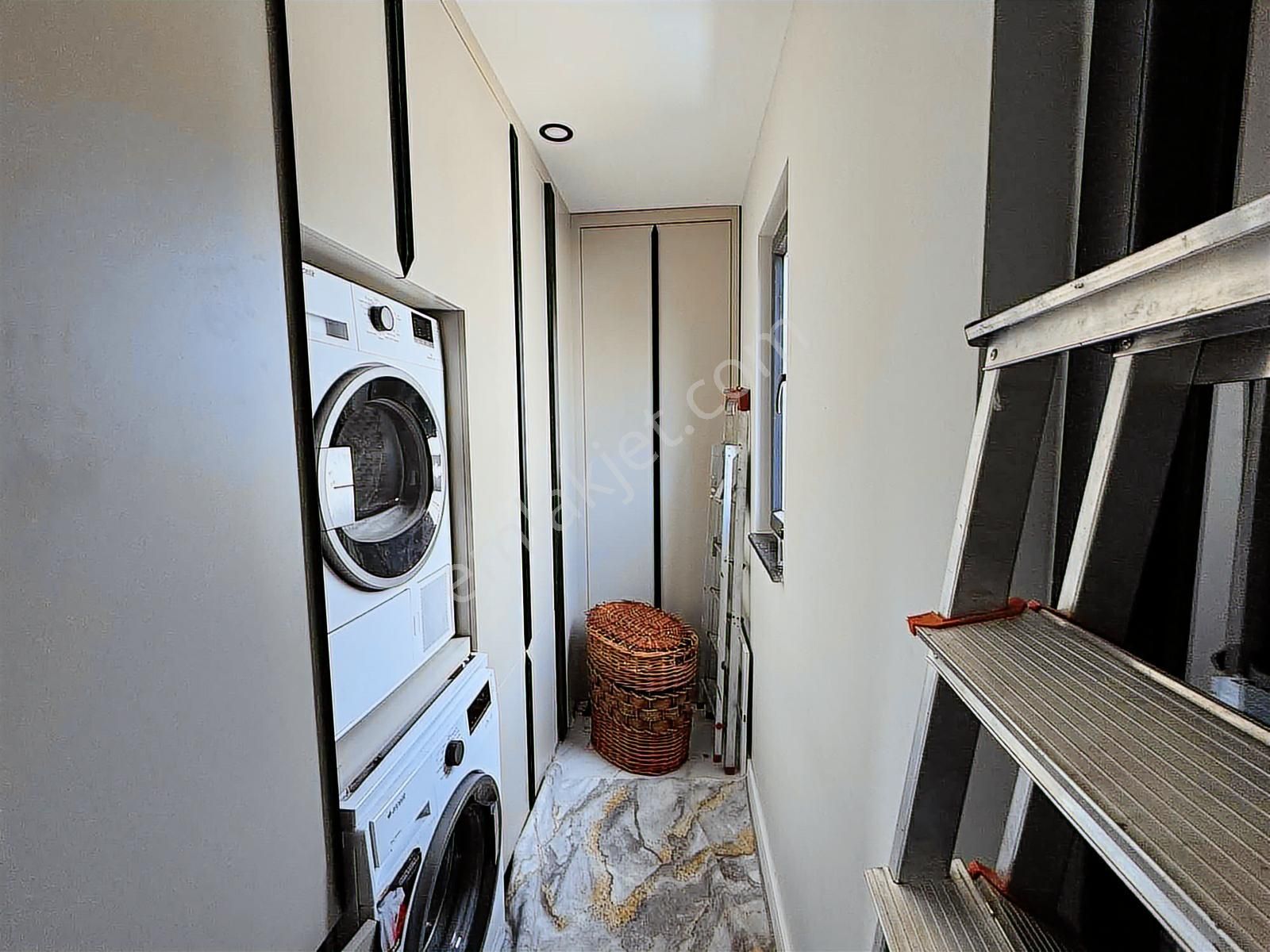 Antalya Döşemealtı Yeniköy' De Satılık 4+1 Müstakıl Villa - Görsel 6