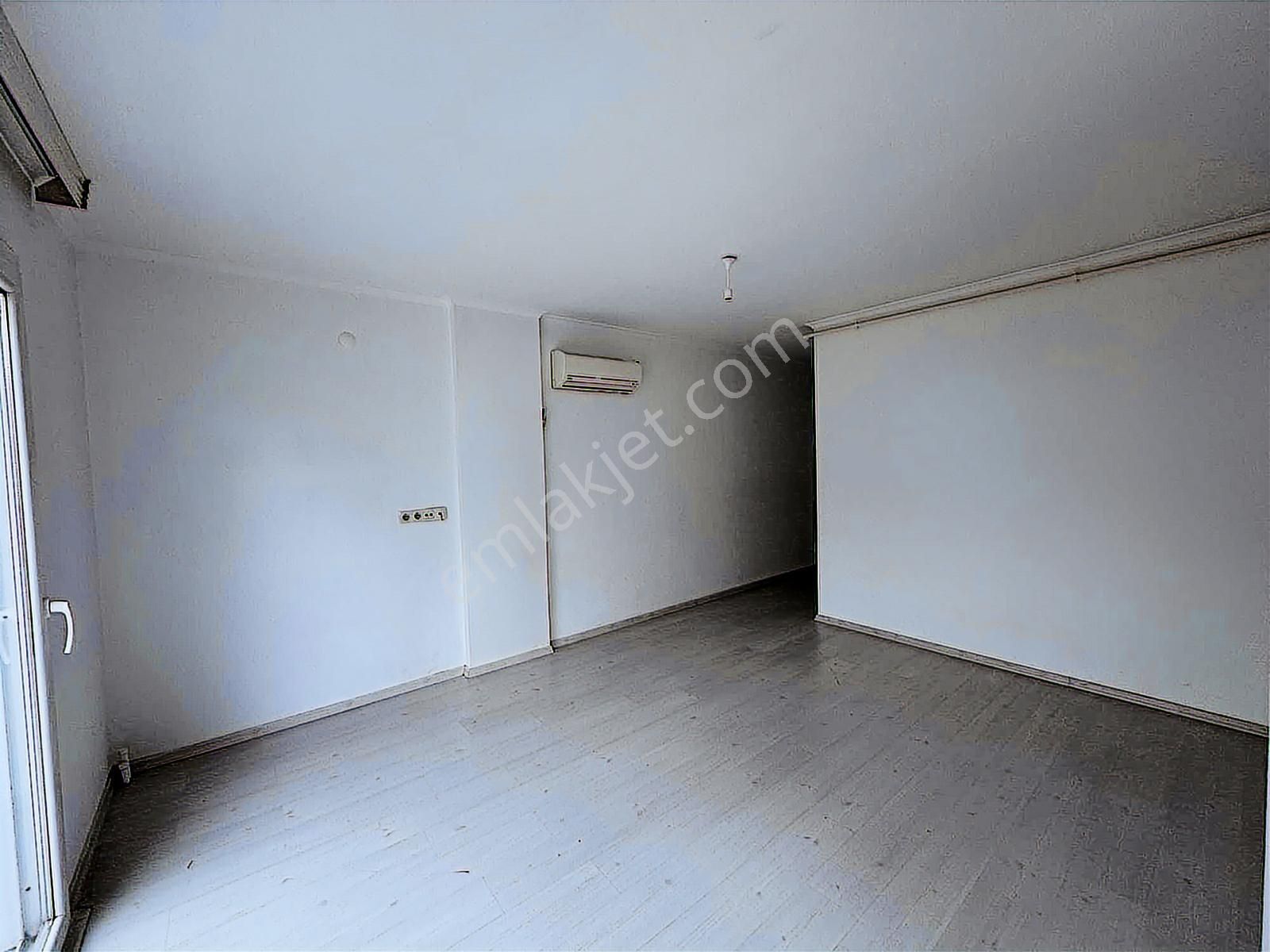 Antalya Konyaaltı Liman'da Kiralık 1+1 Daire Depozito Yok - Görsel 22