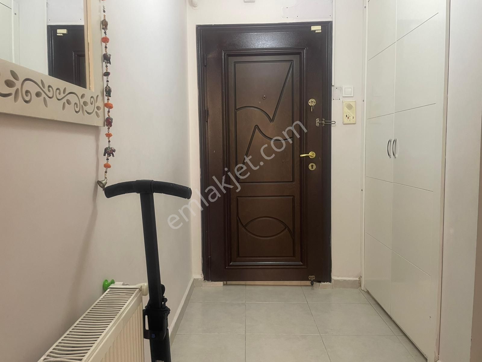 Girne Caddesi Yakını İyi Konum'da Geniş 2+1 Satılık Daire - Görsel 15