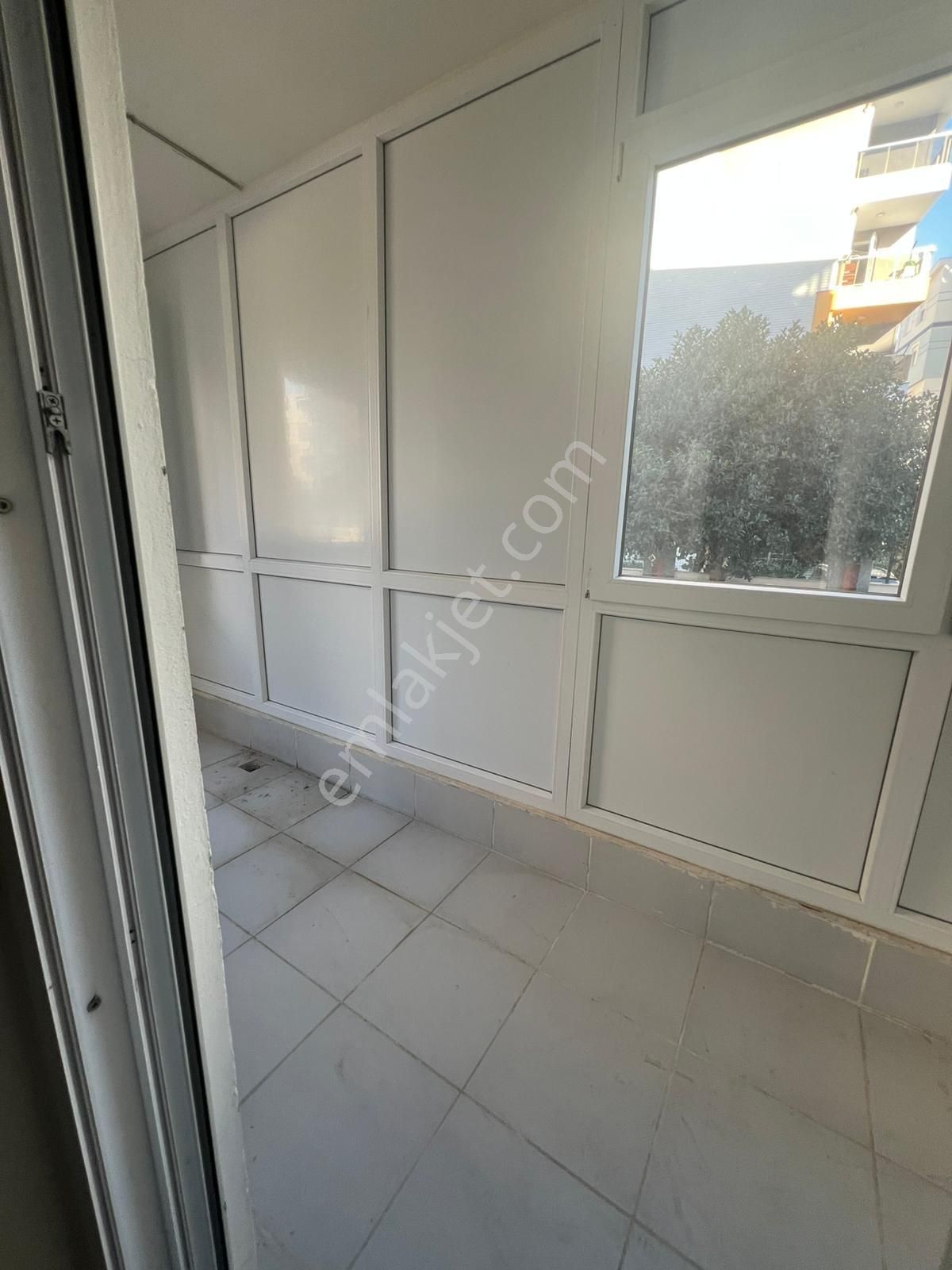 Antalya Konyaaltı Hurma Mahallesi'nde Kiralık 2 + 1 Boş Eşyasız - Görsel 8