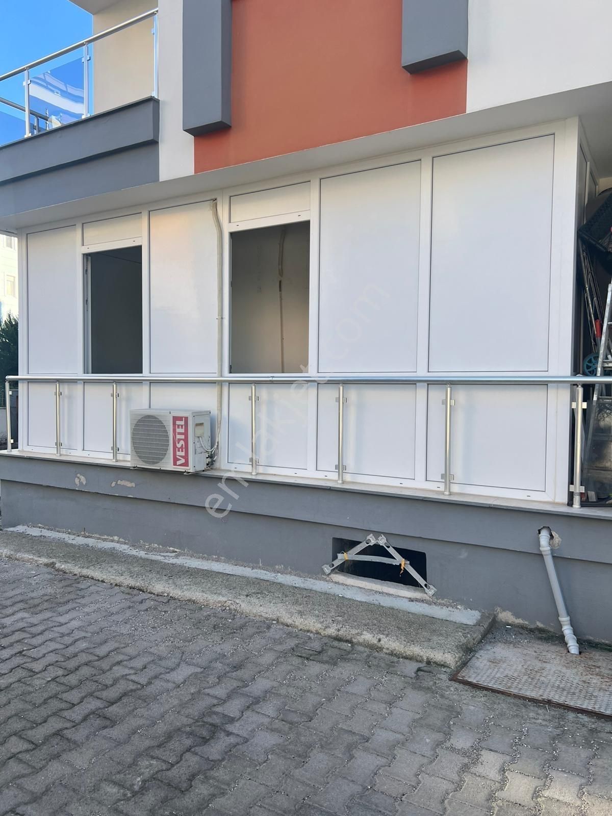 Antalya Konyaaltı Hurma Mahallesi'nde Kiralık 2 + 1 Boş Eşyasız - Görsel 3