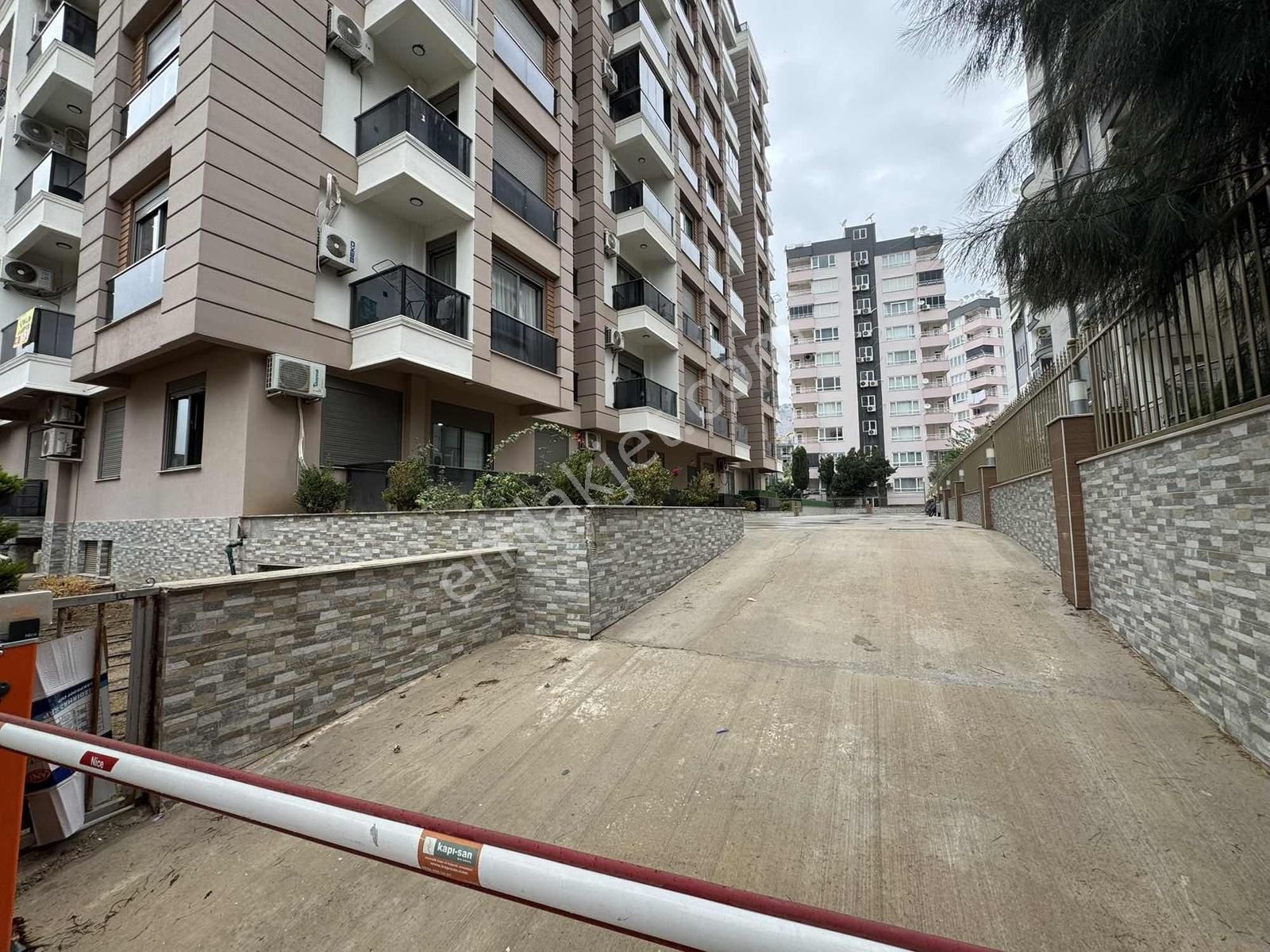 Acil Satılık Hastane Karşısı 1+1 Daire - Görsel 12