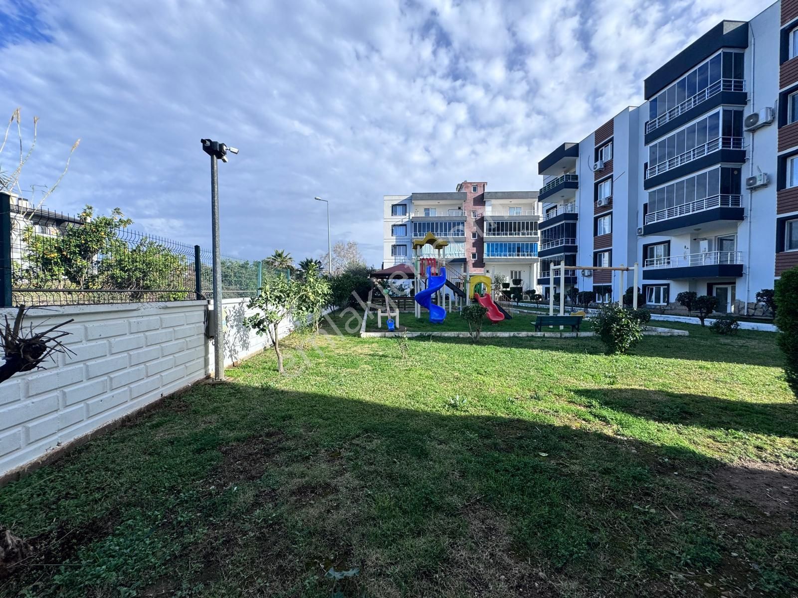 Kuşadası Davutlar Elit Sitesi Kiralık Daire - Görsel 17
