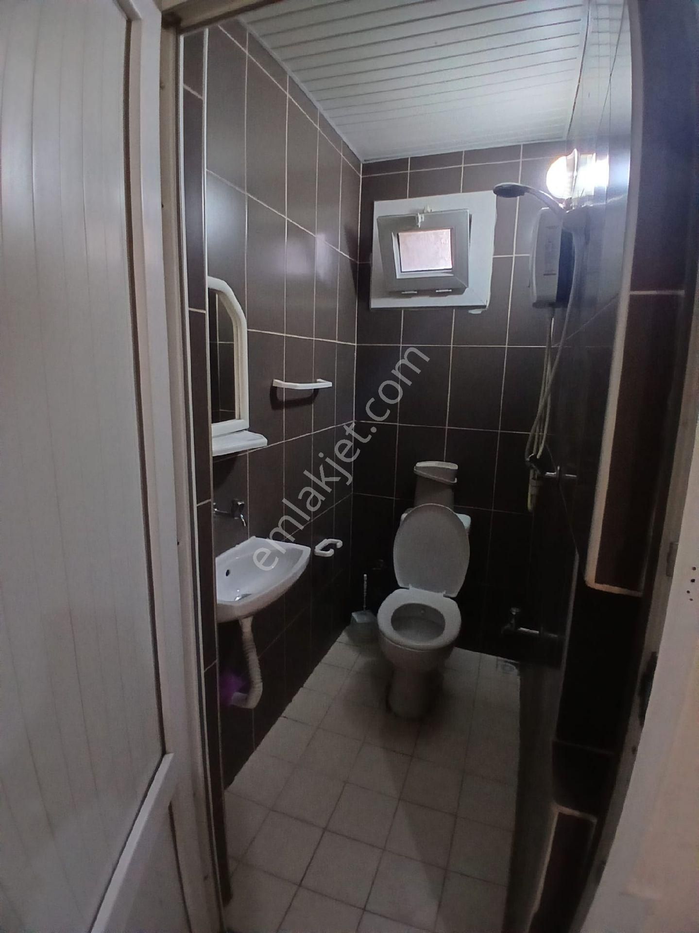 Yeşilyurt Mahallesi Baraj Yoluna Yürüme Mesafesinde Kiralik 1-1 Esyali - Görsel 5