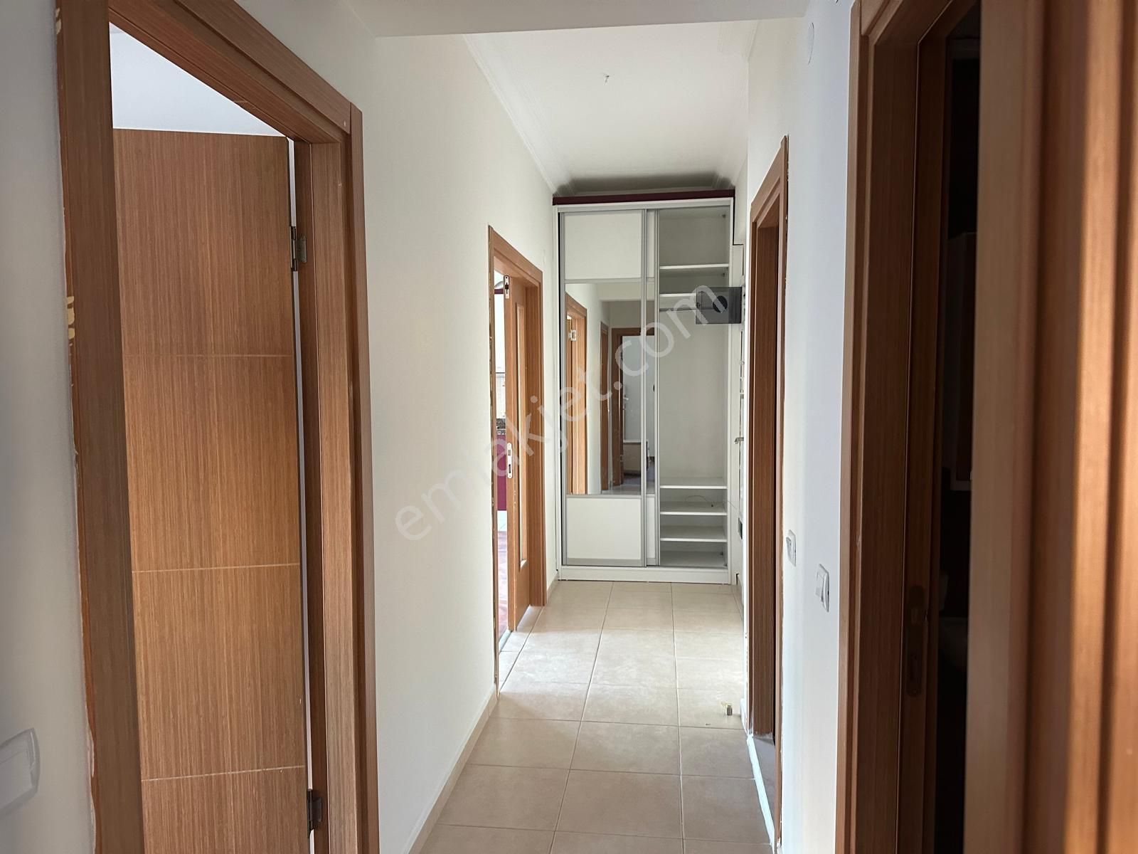 Kızıltoprak'ta Site İçerisinde Muhtesem 2+1 Daire - Görsel 15