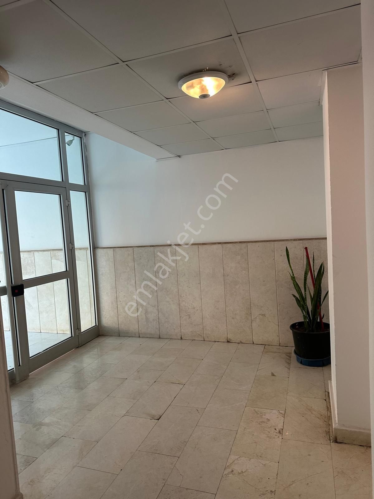 Kızıltoprak'ta Site İçerisinde Muhtesem 2+1 Daire - Görsel 14