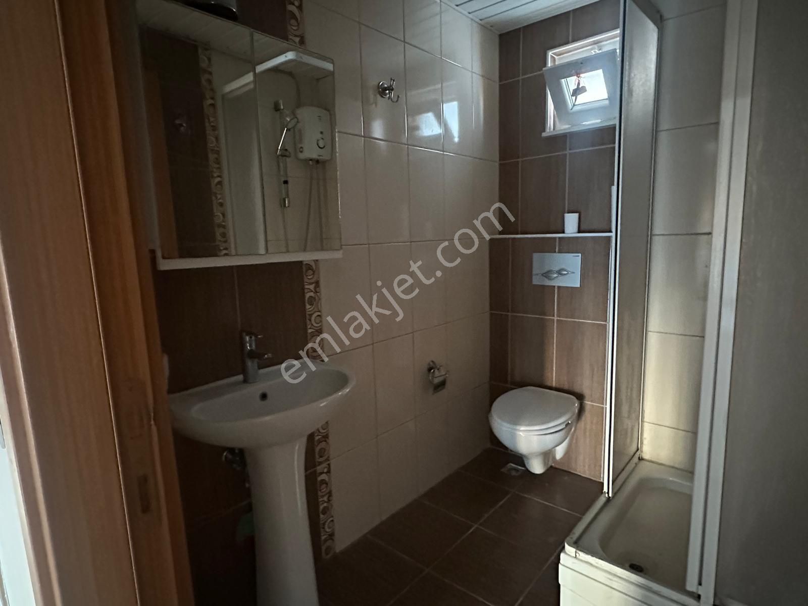 Kızıltoprak'ta Site İçerisinde Muhtesem 2+1 Daire - Görsel 8