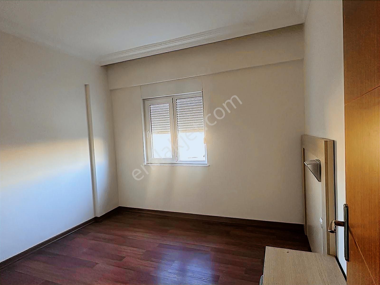 Kızıltoprak'ta Site İçerisinde Muhtesem 2+1 Daire - Görsel 17