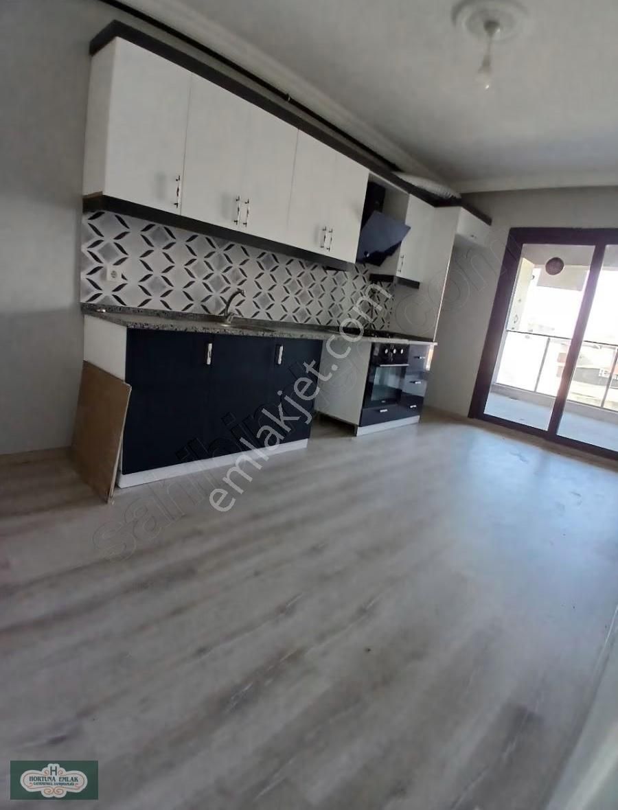 İzmir Torbalı Tepeköy Mahallesinde 3+1 145m2 Daire Kiralık