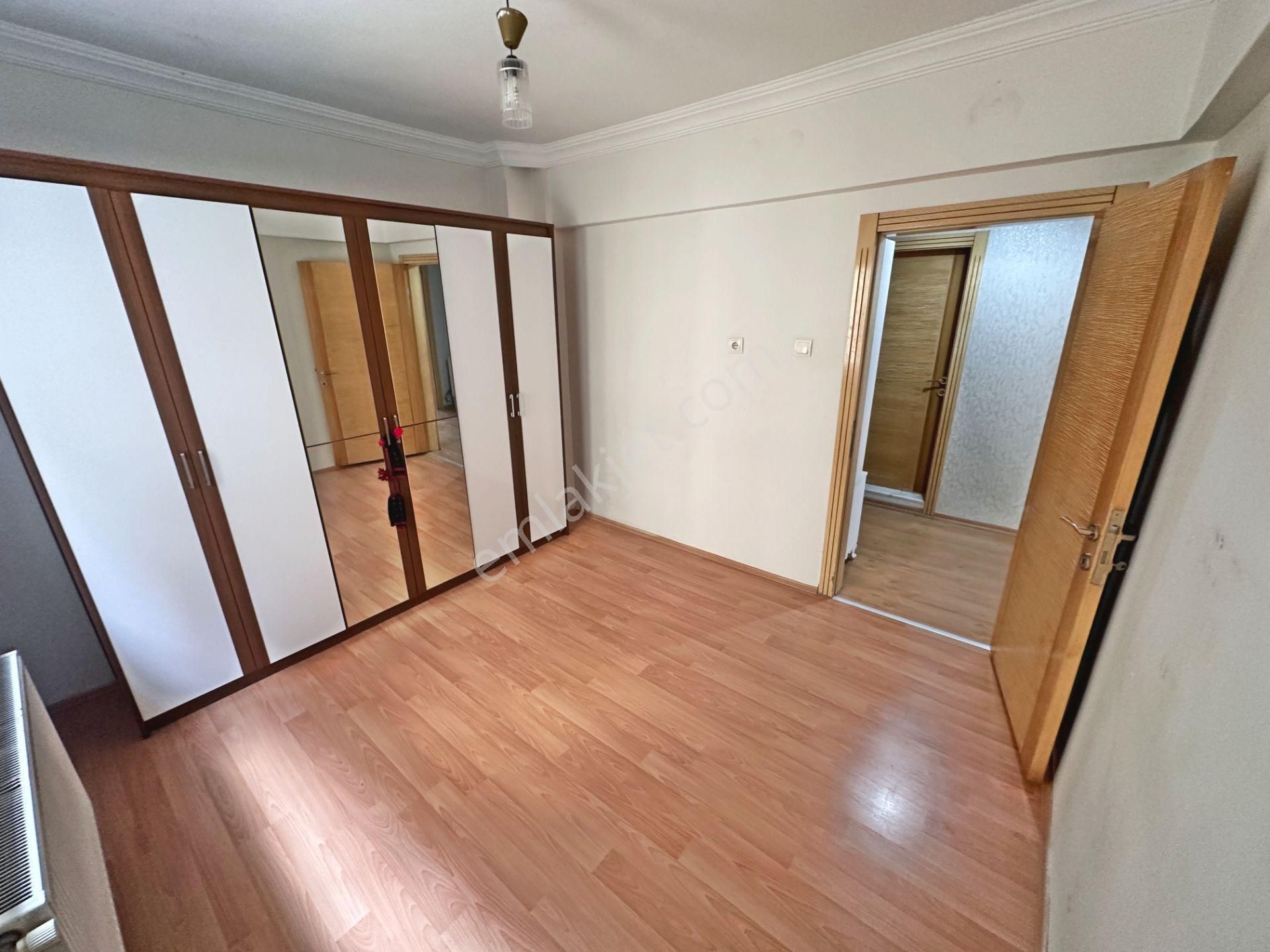 Cebeci Şehitlik Yakınında Full Yapılı Balkonlu 3+1 Kiralık Daire - Görsel 6