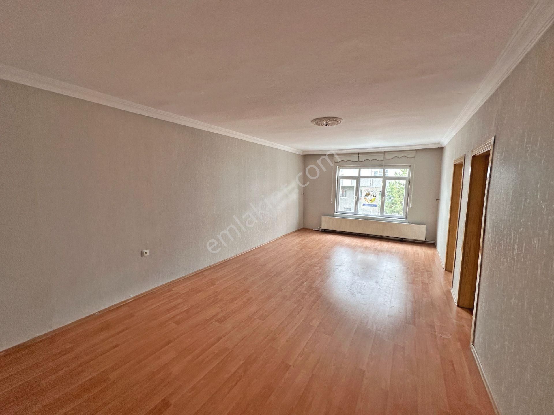 Cebeci Şehitlik Yakınında Full Yapılı Balkonlu 3+1 Kiralık Daire - Görsel 10